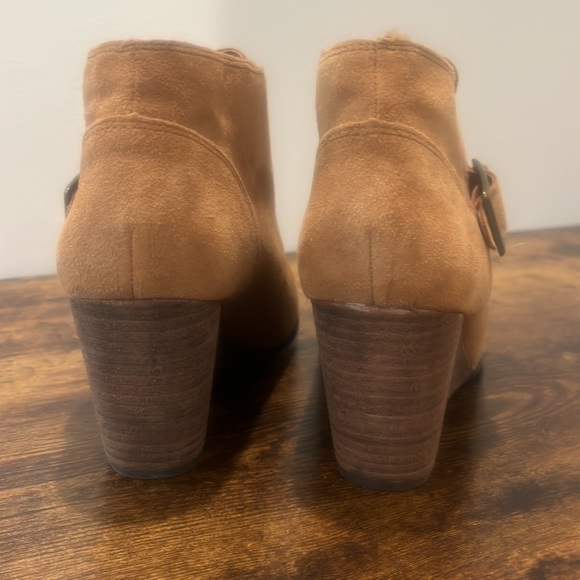 Lucky brand Sumarah  camel  suede ankle wedge boot with buckle size 10 NEW - Picture 8 of 9